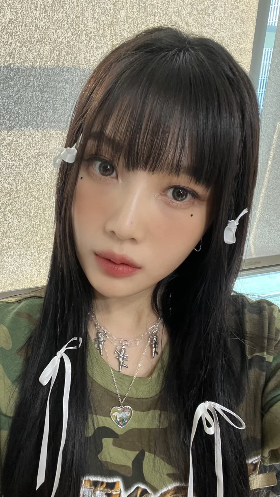 레드벨벳 조이 wearing PS019-1E